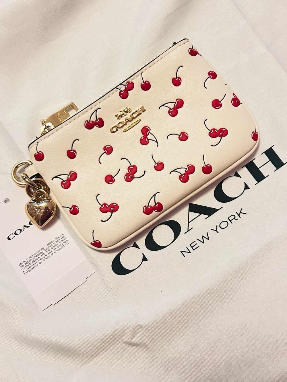 COACH Cherry Print/ W Heart Charm Wristlet Pouch